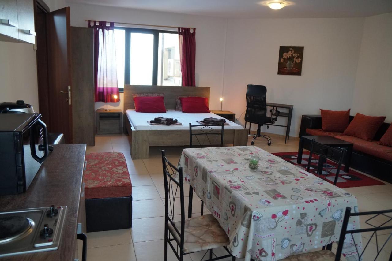 Apartments Paskalina 比亚拉 外观 照片