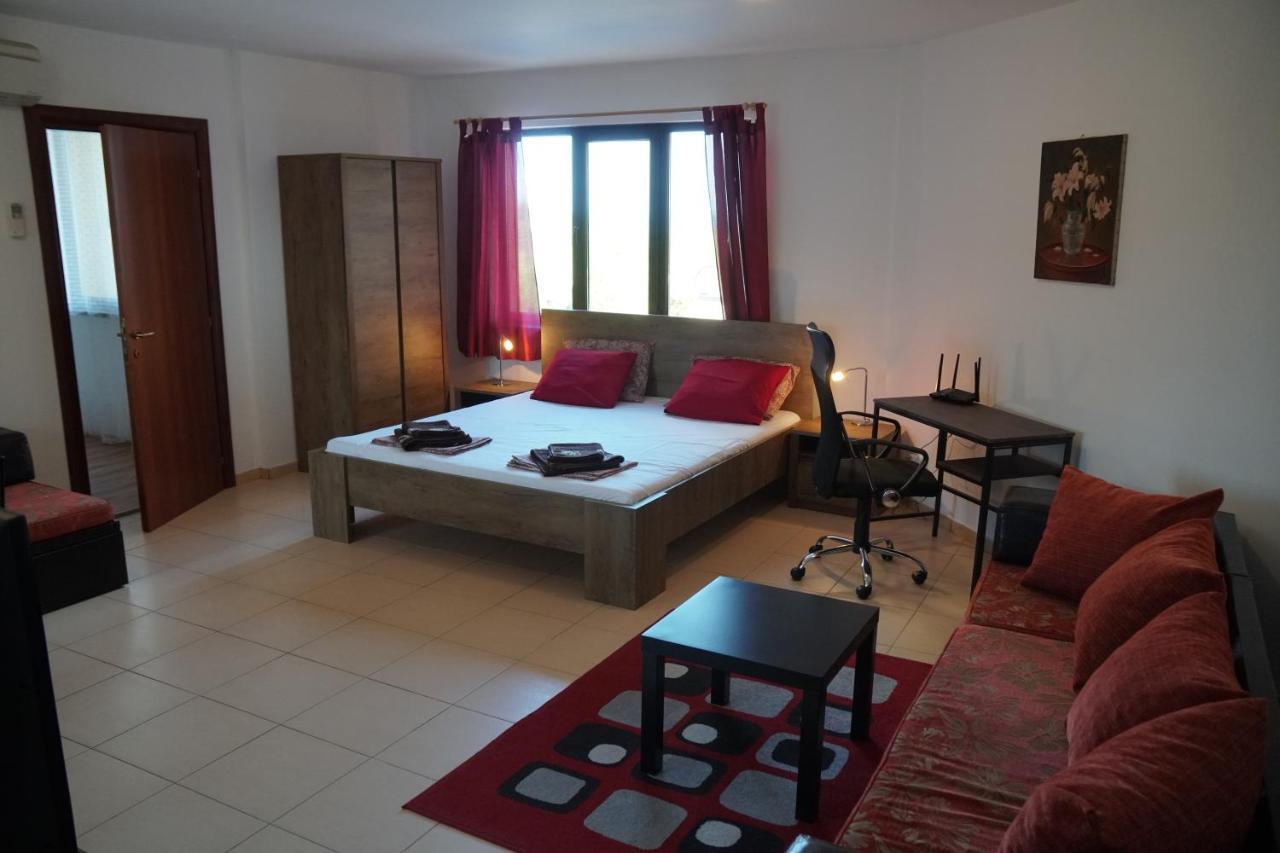 Apartments Paskalina 比亚拉 外观 照片